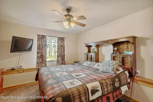 $400,000 | 25 Neosha Trail, Pinedale, WY 82941