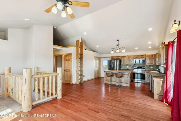 $400,000 | 25 Neosha Trail, Pinedale, WY 82941
