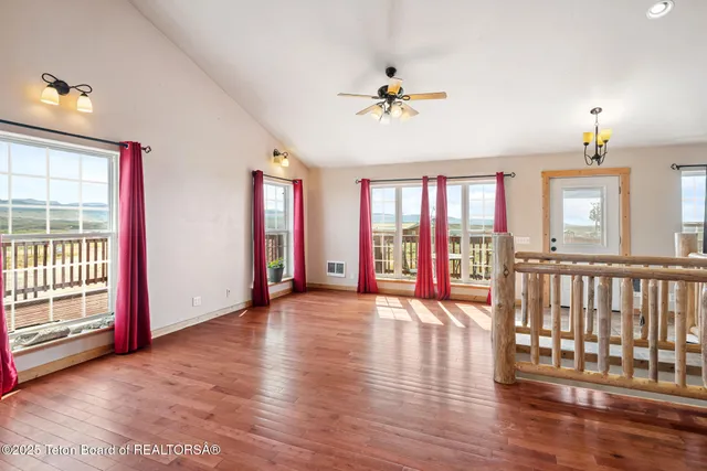 $400,000 | 25 Neosha Trail, Pinedale, WY 82941