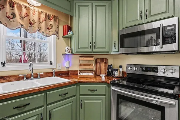 $615,000 | 1584 Franklin Hills Court, Randleman, NC 27317