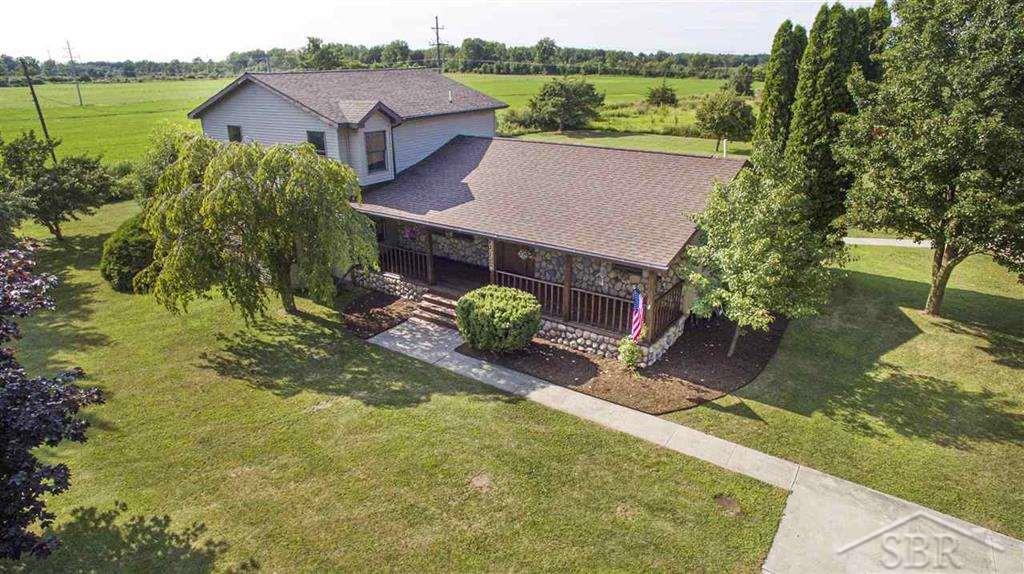22386 Gratiot Road Merrill, MI 48637 - Photo 1 of 24