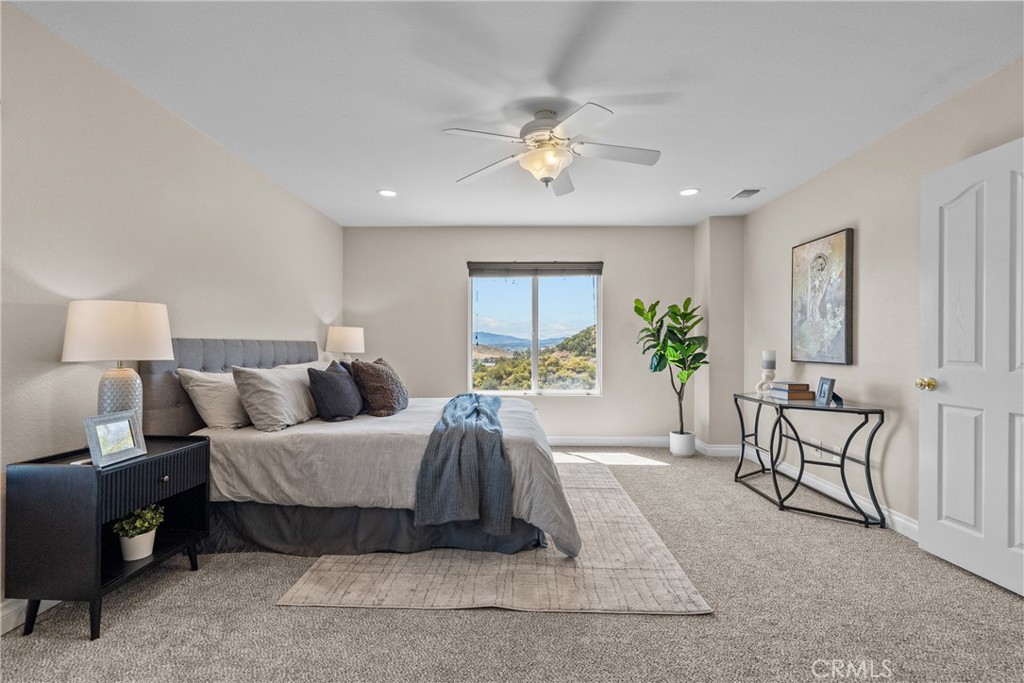 29908 Shadow Castaic, CA 91384 - Photo 32 of 68