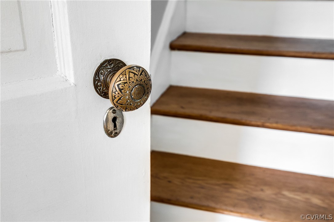 4815 Brook Road Richmond, VA 23227 - Photo 14 of 28 Gallery Image 14