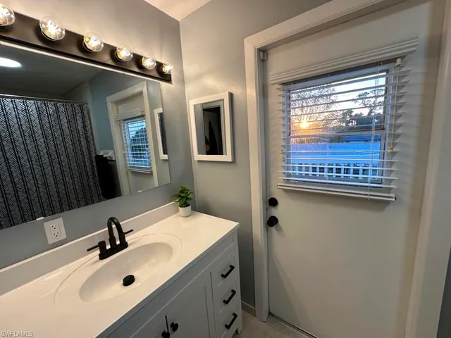 $399,000 | 2040 Clark Avenue, Fort Myers, FL 33905