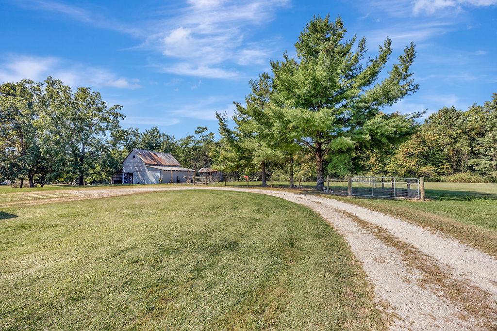 24713 Van Wedding Road Sunman, IN 47041 - Photo 11 of 21