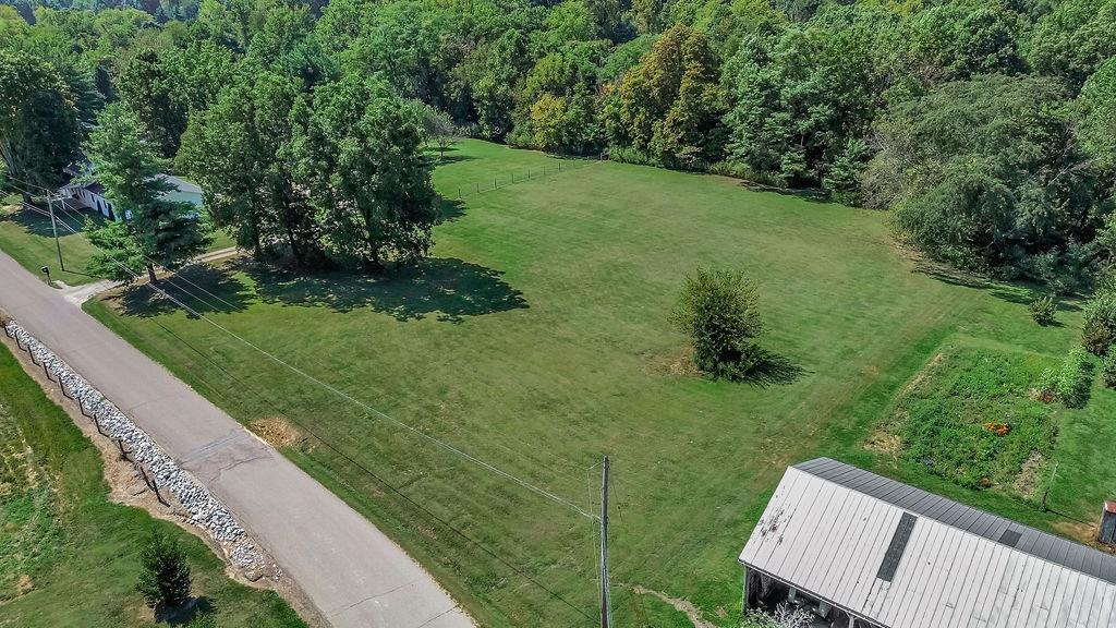 24713 Van Wedding Road Sunman, IN 47041 - Photo 18 of 21