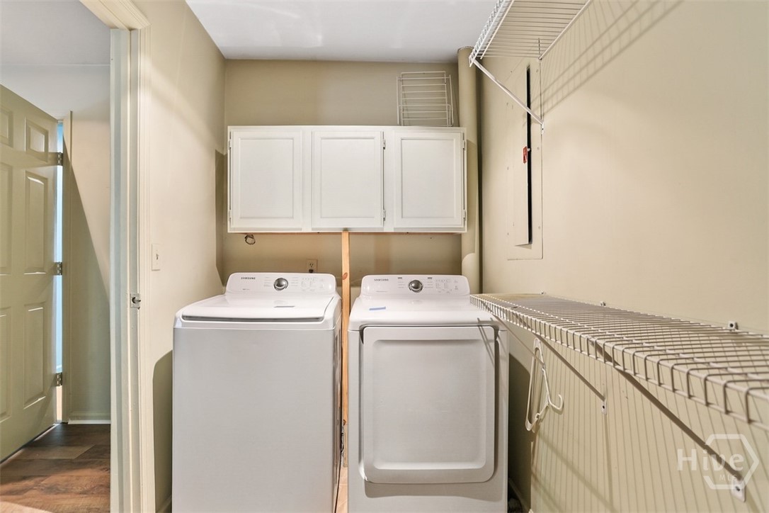 113 Country Lane Pooler, GA 31322 - Photo 43 of 51 Laundry room