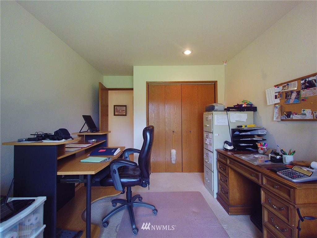 568 East Runnion Road Sequim, WA 98382 - Photo 14 of 25