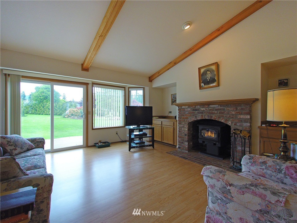 568 East Runnion Road Sequim, WA 98382 - Photo 3 of 25