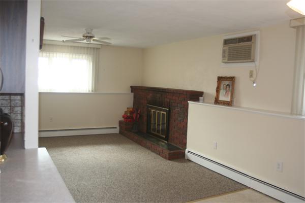17 Oakcrest Road Lynn, MA 01904 - Photo 16 of 25 Gallery Image 16
