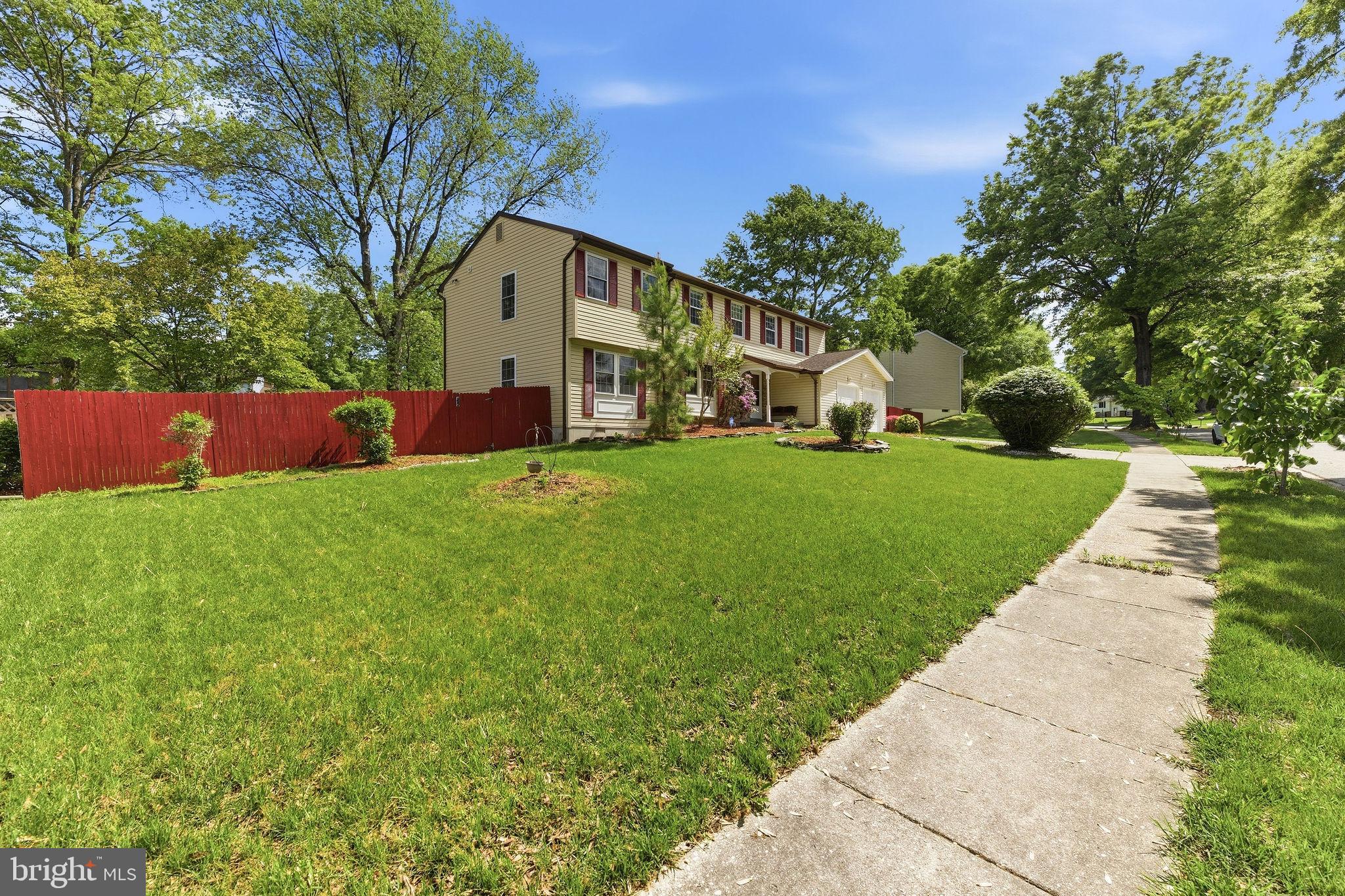 13011 Old Chapel Road Bowie, MD 20720 - Photo 5 of 45 Front - Sideview