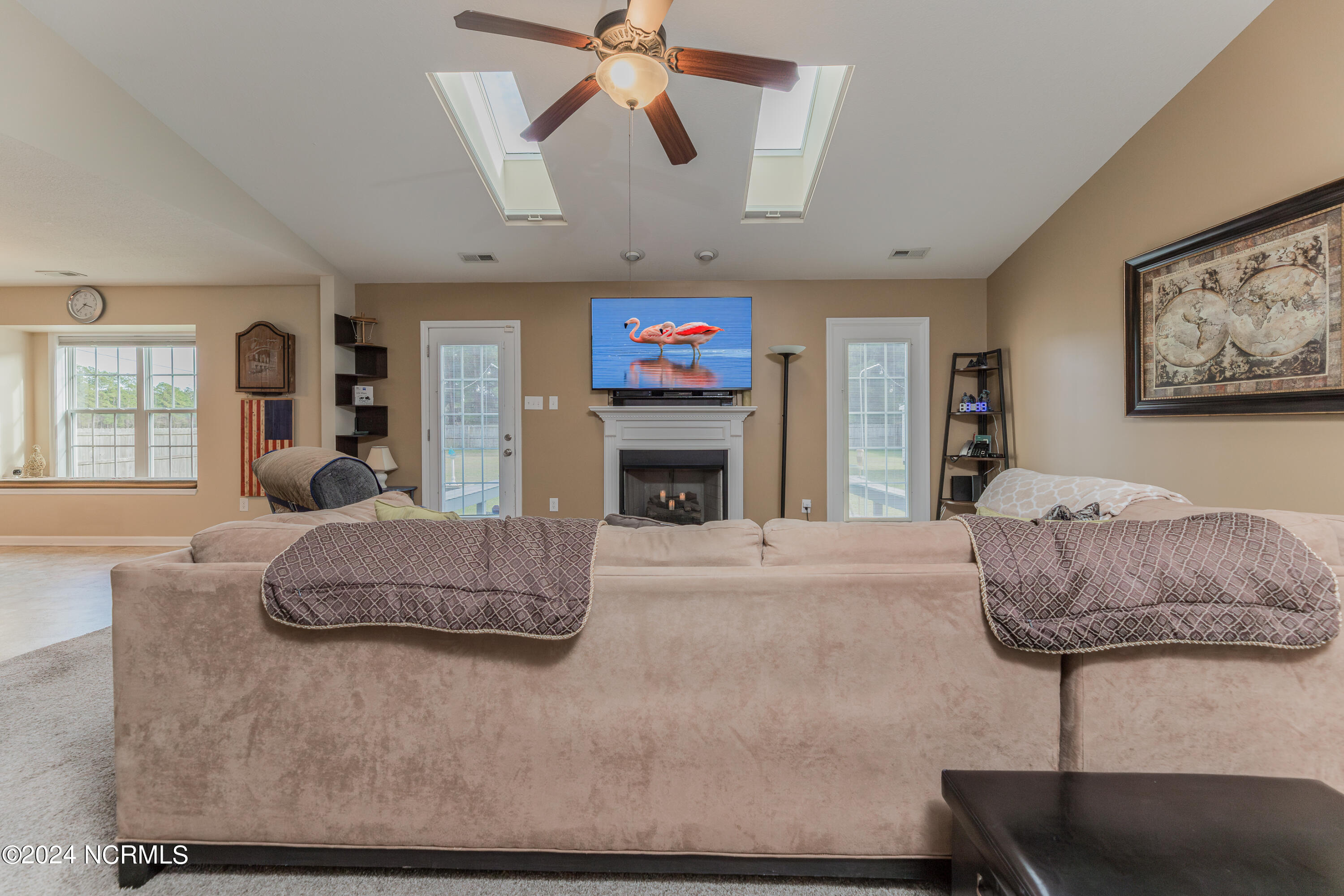 101 Mandy Lane Hubert, NC 28539 - Photo 10 of 48 10LIVING