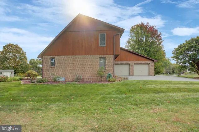 $375,000 | 10050 McCreary Road, Shippensburg, PA 17257