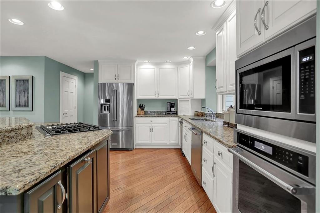 8314 Eagle Crest Lane Indianapolis, IN 46234 - Photo 10 of 51