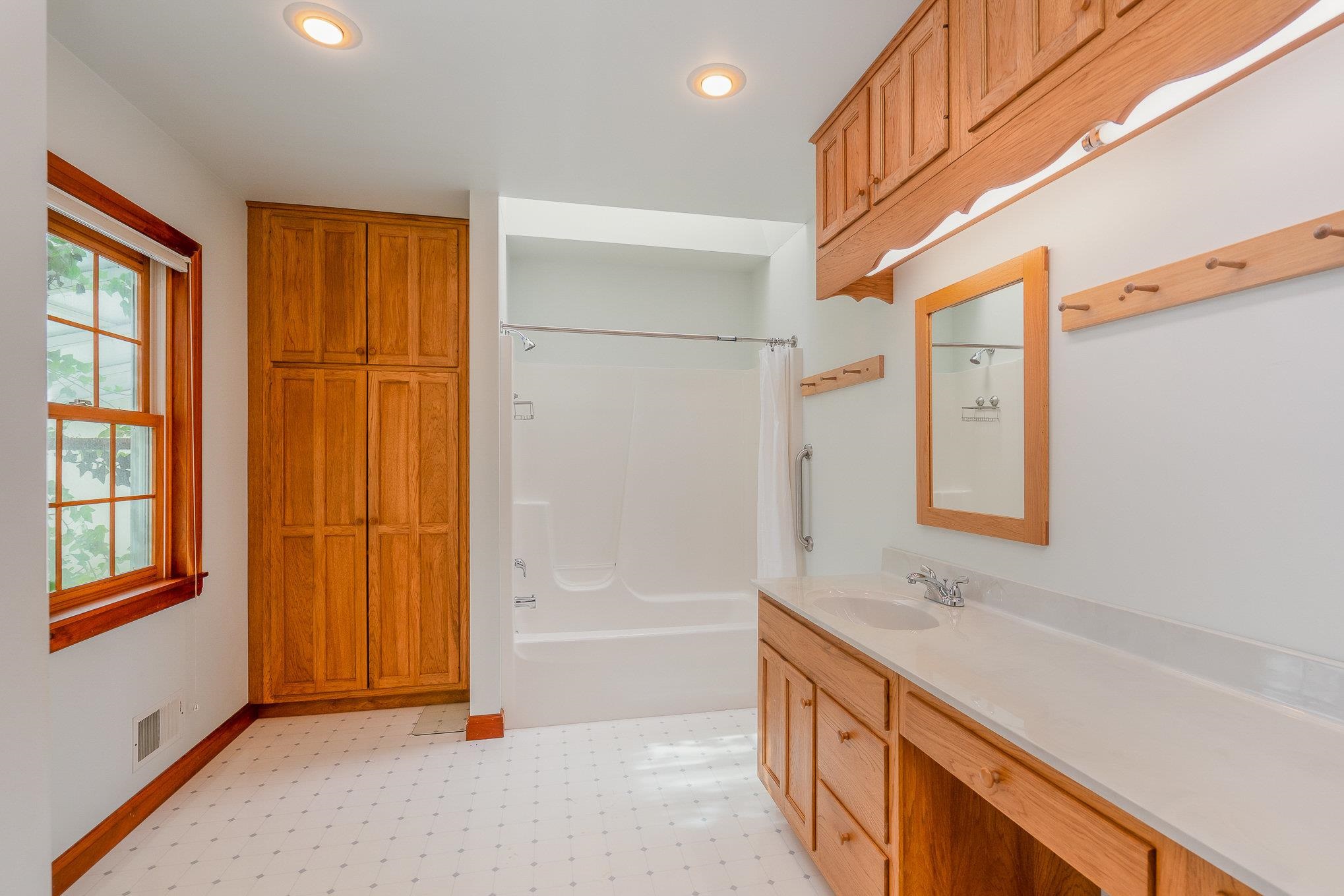 5800 West Pickard Road Weidman, MI 48893 - Photo 33 of 71 1930167-83fe612f-715f-4eb2-b197-135b0b72bfe9.JPG