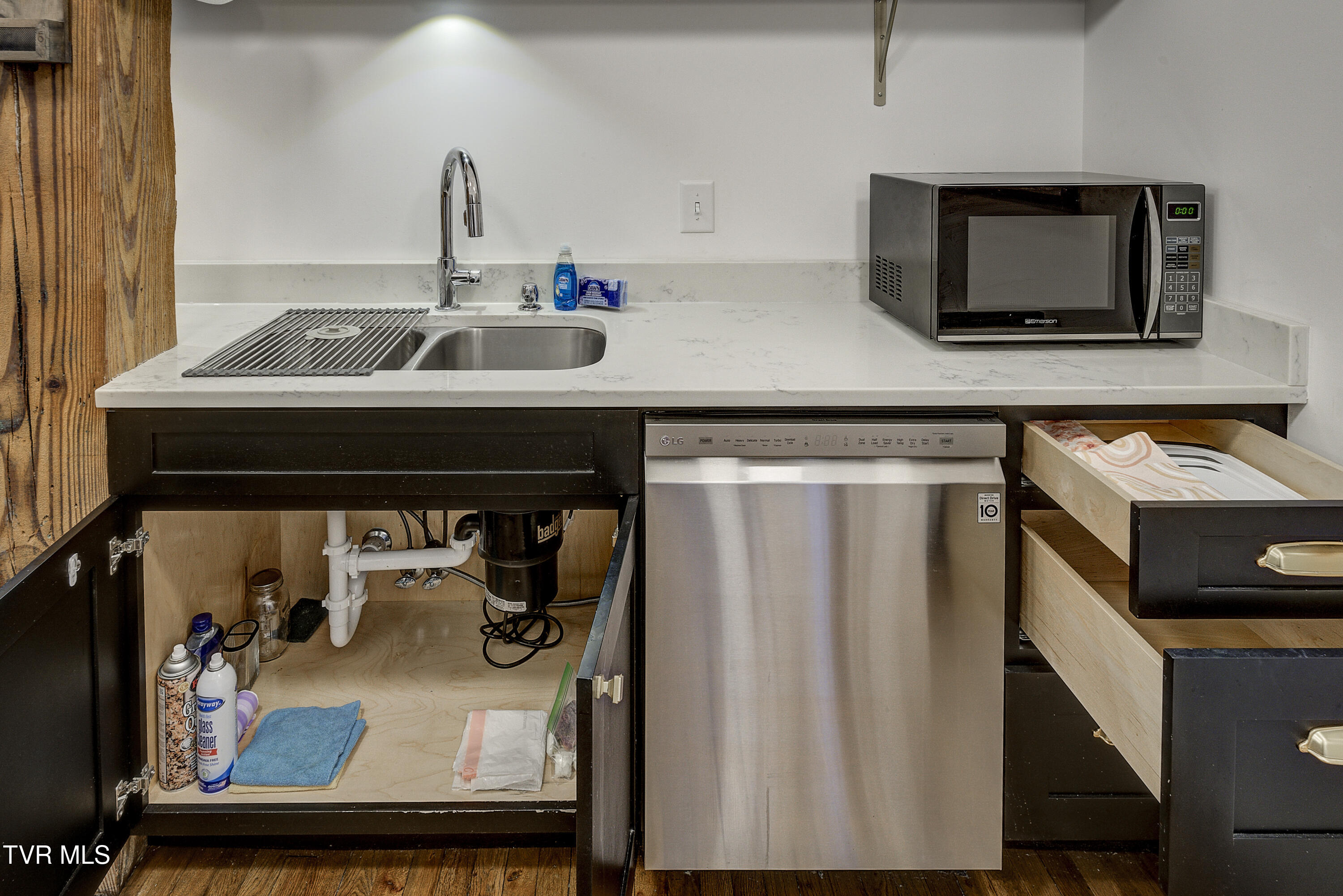 201 8th Street, Unit 103 Bristol, TN 37620 - Photo 11 of 35 Remington2-8