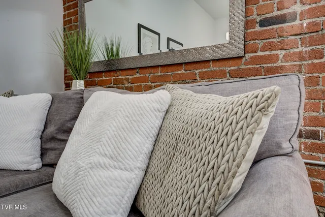 $1,850 | 201 8th Street, Unit 103, Bristol, TN 37620