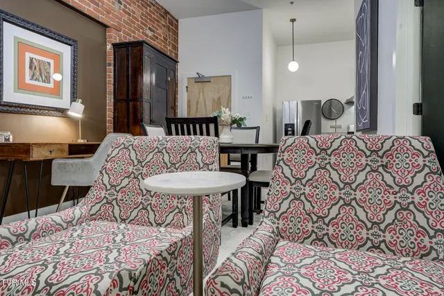 $1,850 | 201 8th Street, Unit 103, Bristol, TN 37620