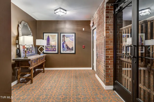 $1,850 | 201 8th Street, Unit 103, Bristol, TN 37620