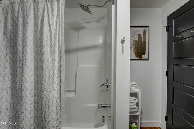 $1,850 | 201 8th Street, Unit 103, Bristol, TN 37620