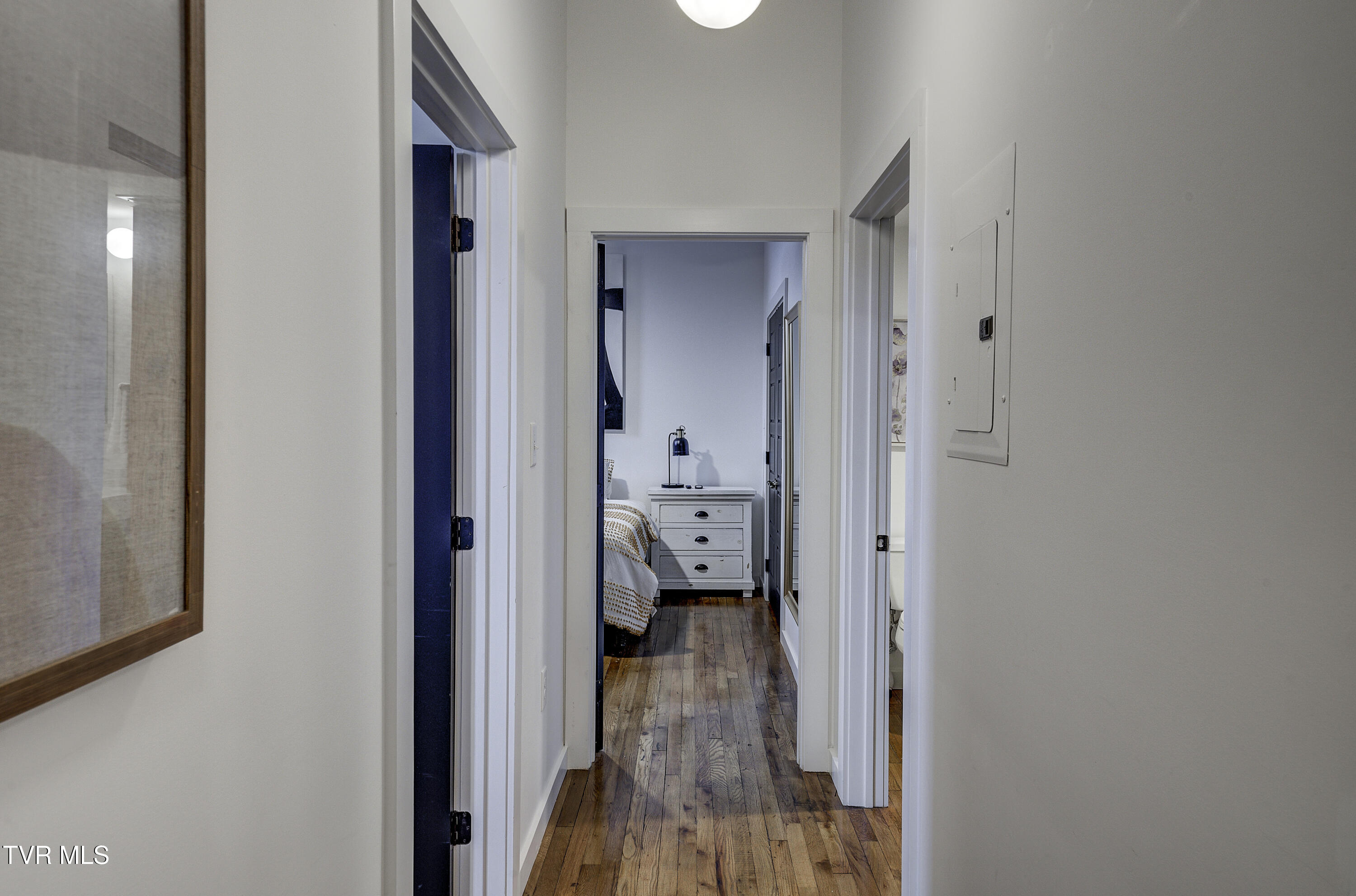 201 8th Street, Unit 103 Bristol, TN 37620 - Photo 26 of 35 Remington2-22