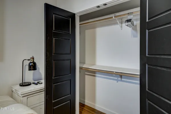 $1,850 | 201 8th Street, Unit 103, Bristol, TN 37620