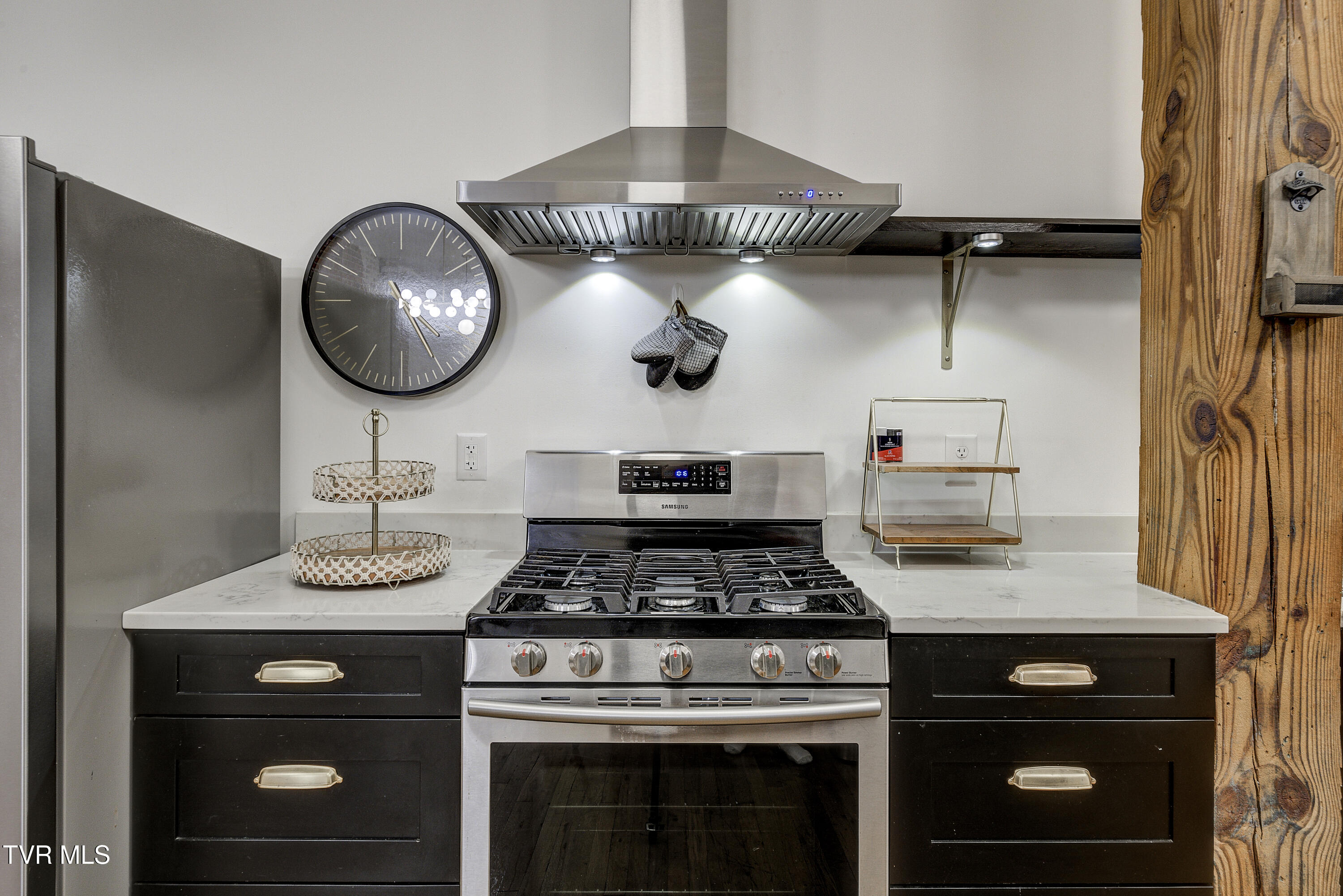 201 8th Street, Unit 103 Bristol, TN 37620 - Photo 8 of 35 Remington2-5