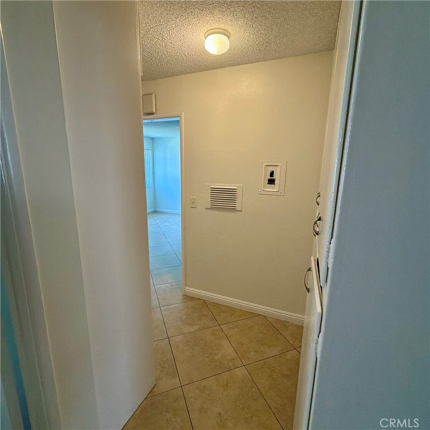 1304 West Lido Place, Unit 2 Anaheim, CA 92801 - Photo 11 of 20