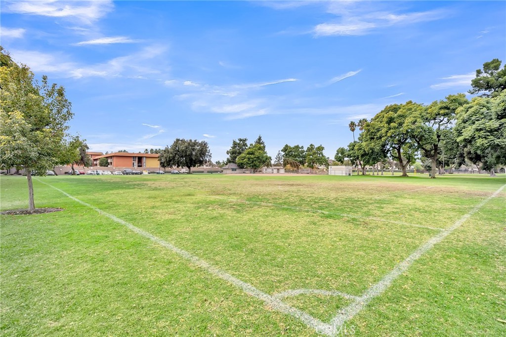 1304 West Lido Place, Unit 2 Anaheim, CA 92801 - Photo 17 of 20