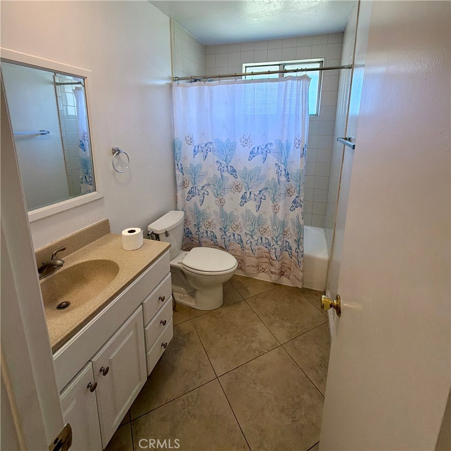 1304 West Lido Place, Unit 2 Anaheim, CA 92801 - Photo 10 of 20