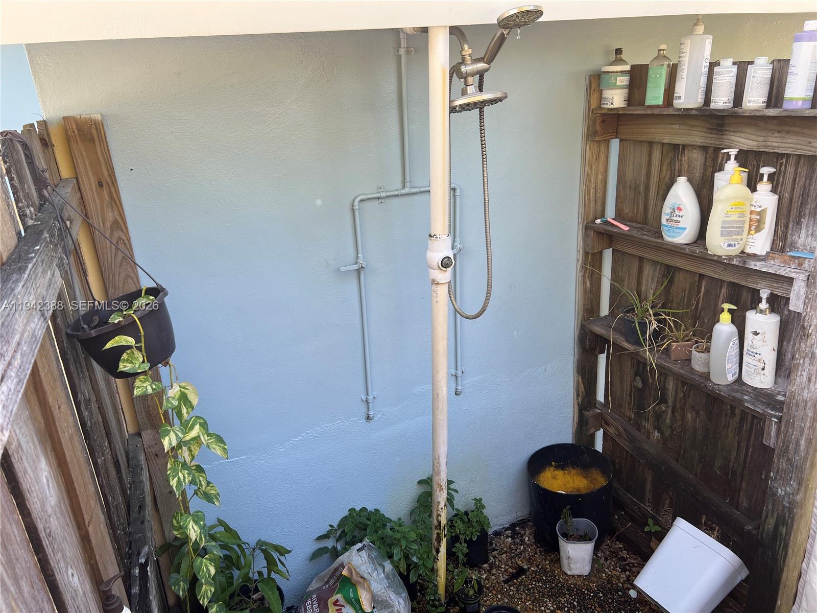 8801 Southwest 42nd Street Miami, FL 33165 - Photo 18 of 75