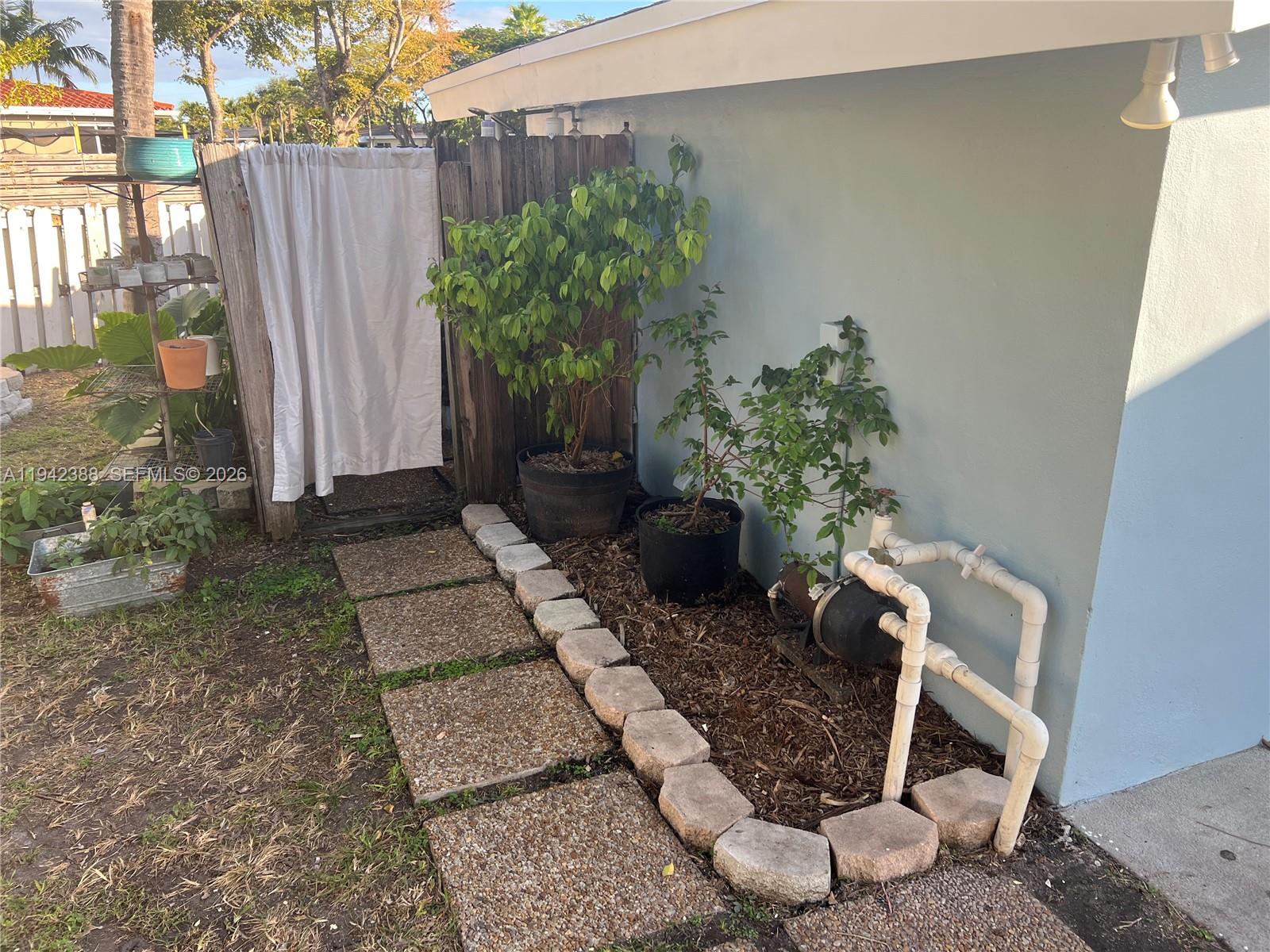 8801 Southwest 42nd Street Miami, FL 33165 - Photo 21 of 75