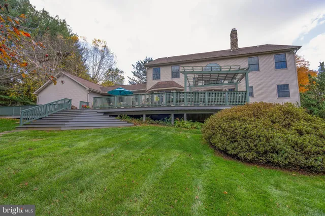 $724,000 | 15 Phillip Drive, Kirkwood, PA 17536