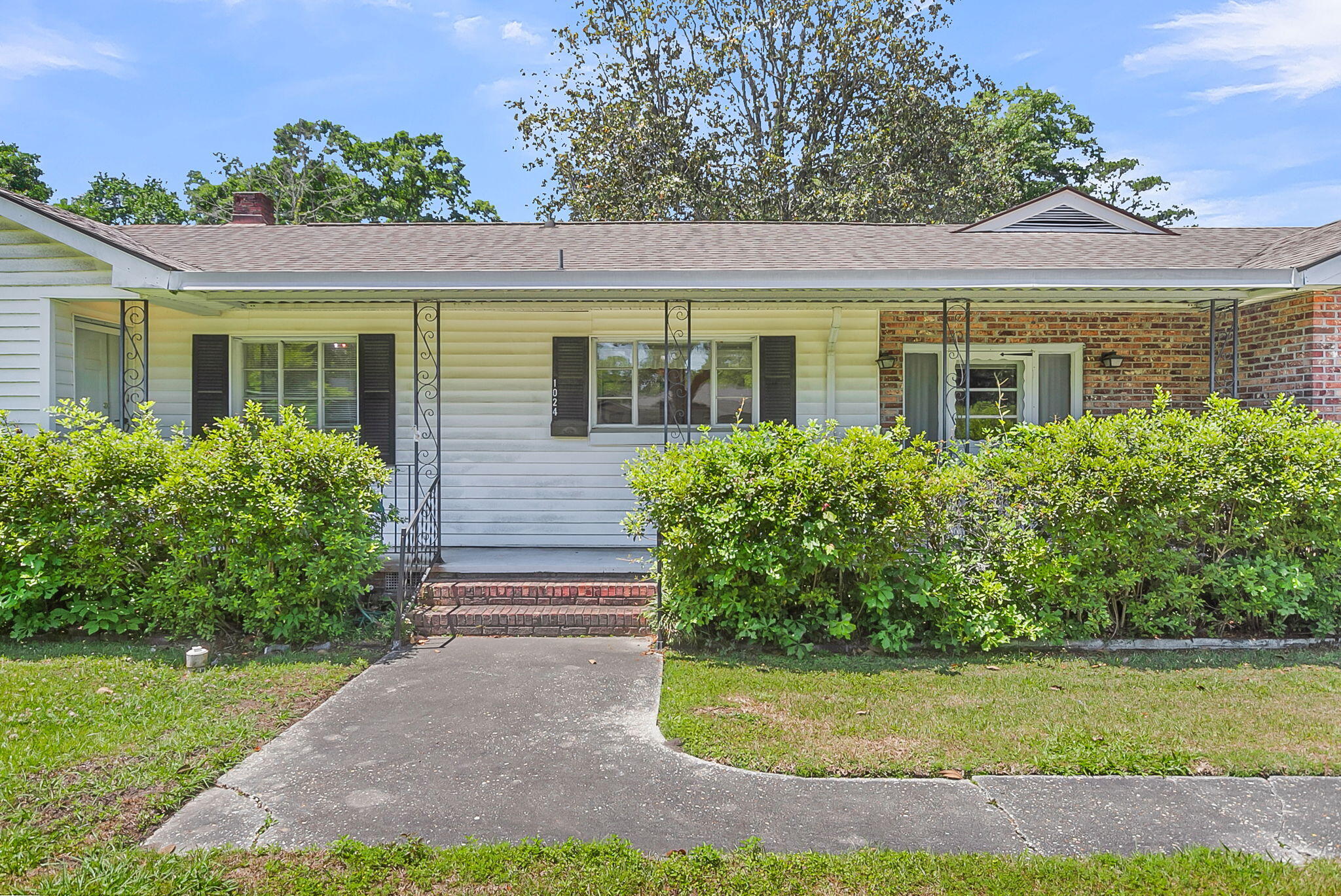 1024 Lepley Road Hanahan, SC 29410 - Photo 4 of 35 CREM - 1024 Lepley-5