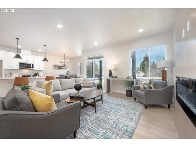 $589,900 | 18626 Southwest Judith Lane, Beaverton, OR 97003