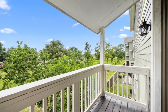 $430,000 | 1161 Beasley Hills Lane, Houston, TX 77008