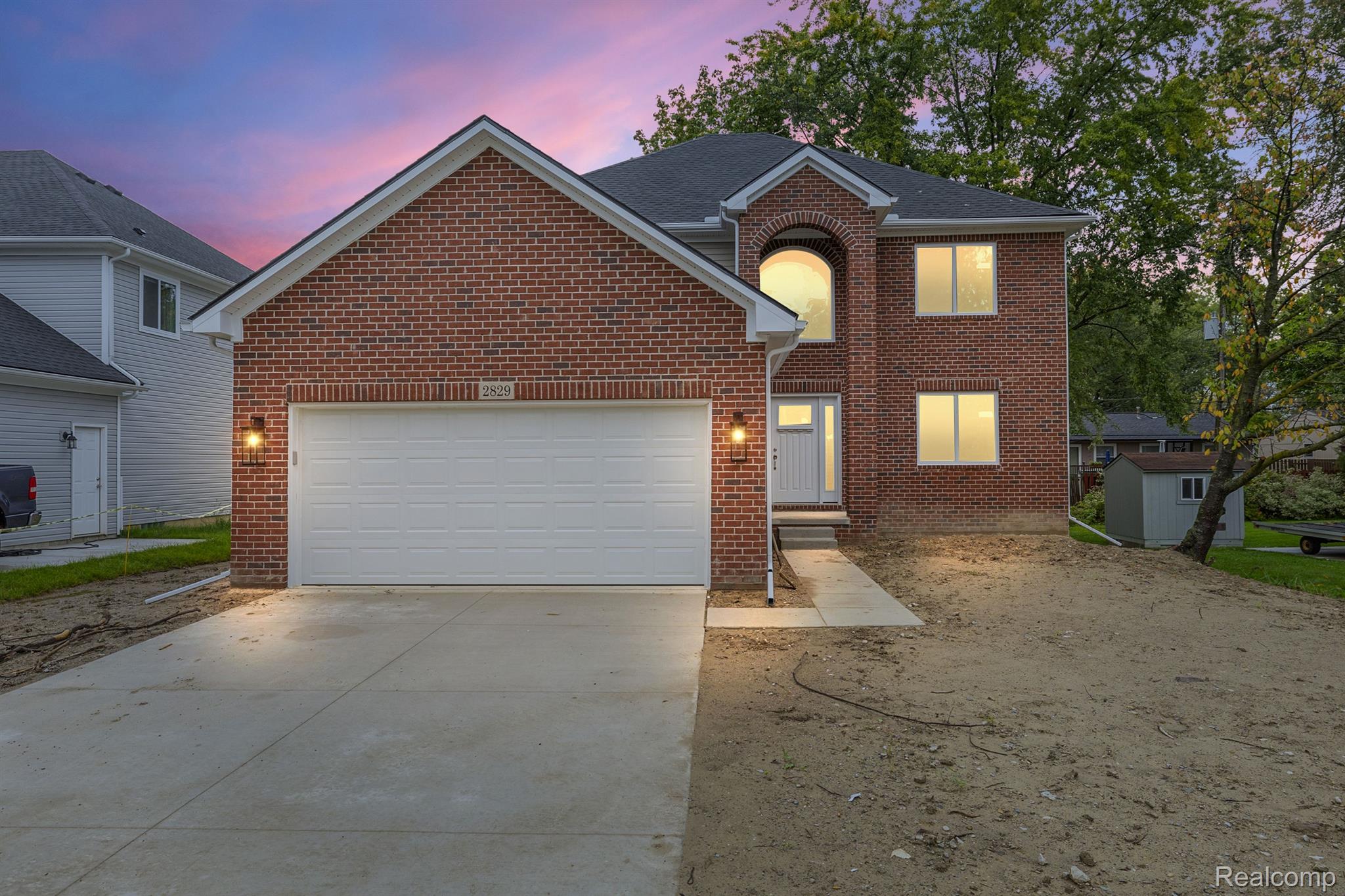 2829 Walsh Drive Rochester, MI 48309 - Photo 1 of 40 Gallery Image 1