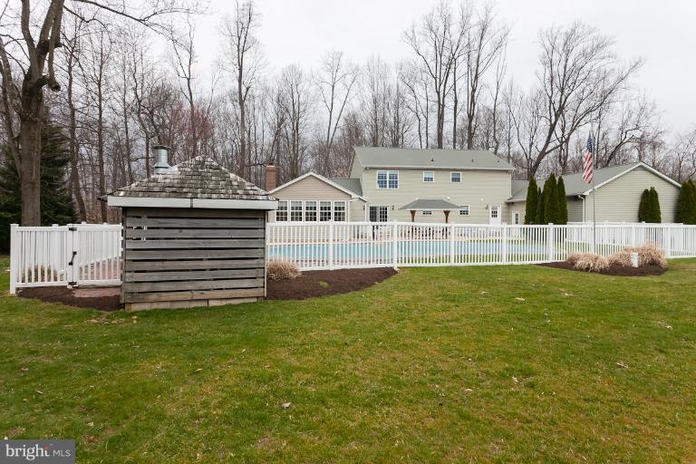 6813 New Cut Road Kingsville, MD 21087 - Photo 27 of 28 Exterior (Rear)