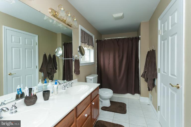 6813 New Cut Road Kingsville, MD 21087 - Photo 7 of 28 Bath