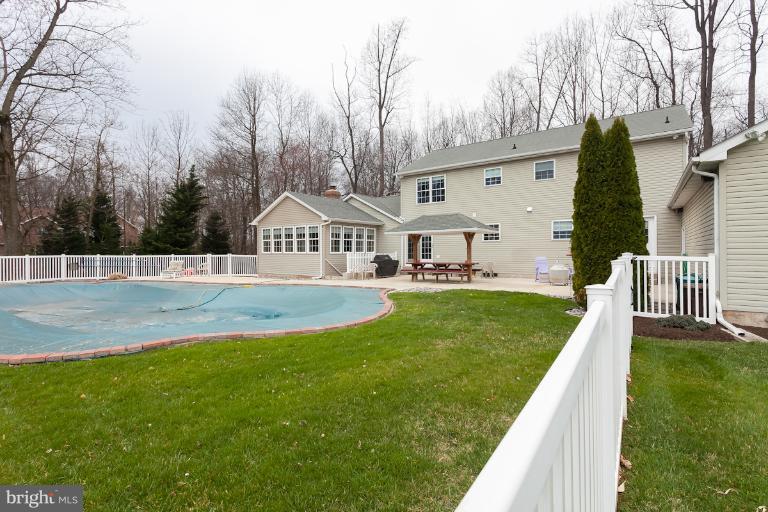 6813 New Cut Road Kingsville, MD 21087 - Photo 10 of 28 Exterior (Rear)