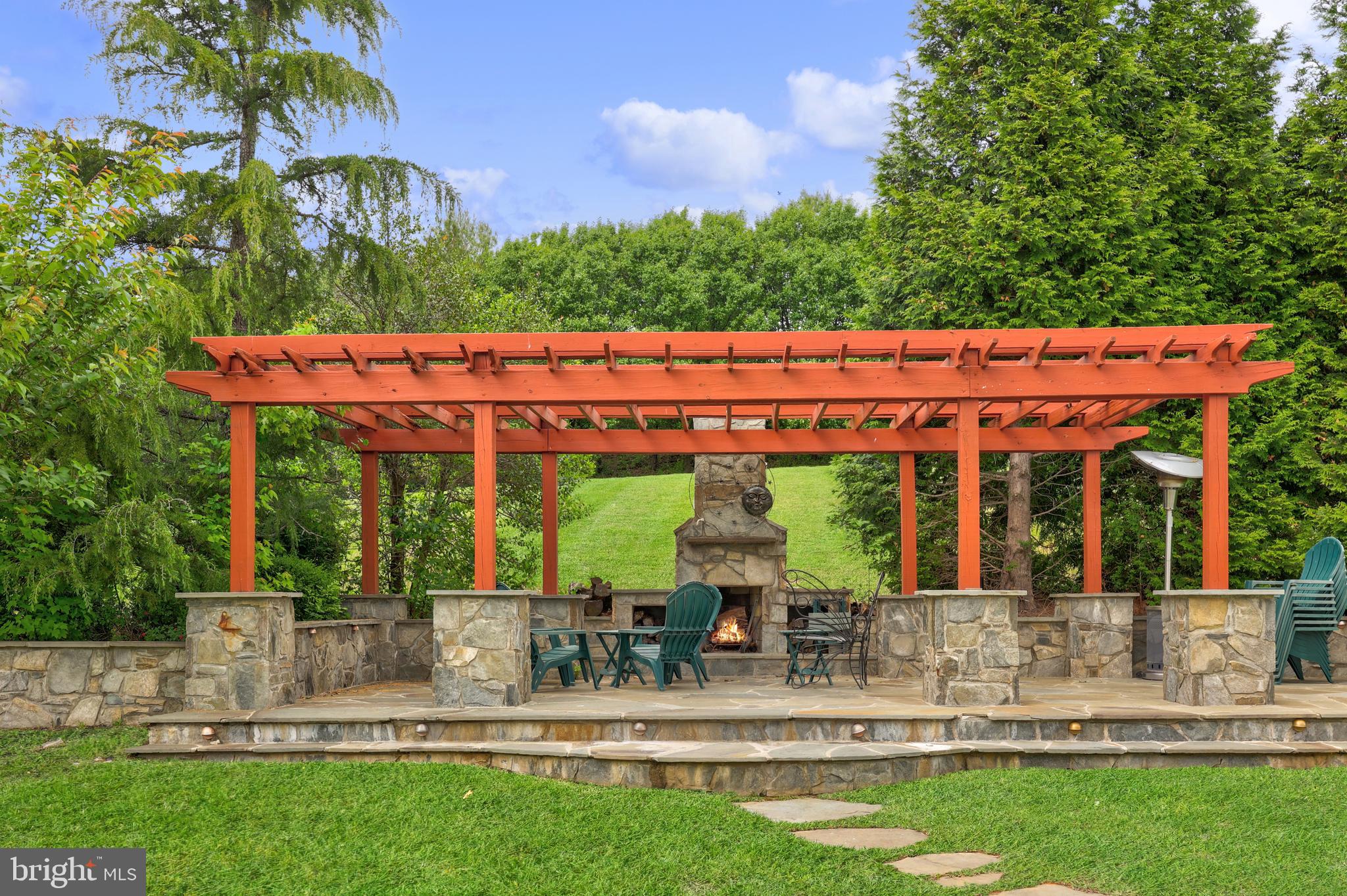 40890 Beechnut Road Leesburg, VA 20175 - Photo 49 of 65 a view of outdoor space yard and patio