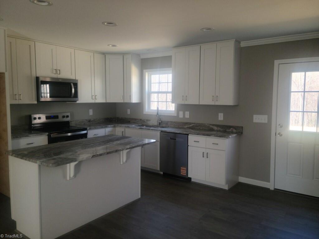 264 Browers Chapel Road Asheboro, NC 27205 - Photo 2 of 5