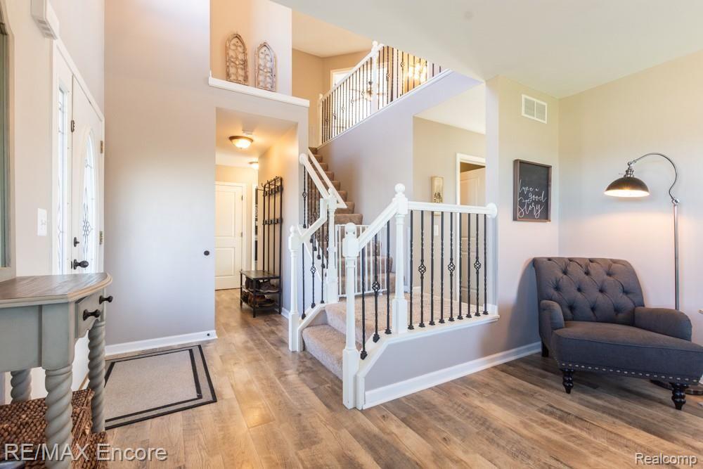 2739 Clivedon Road Howell, MI 48843 - Photo 13 of 34