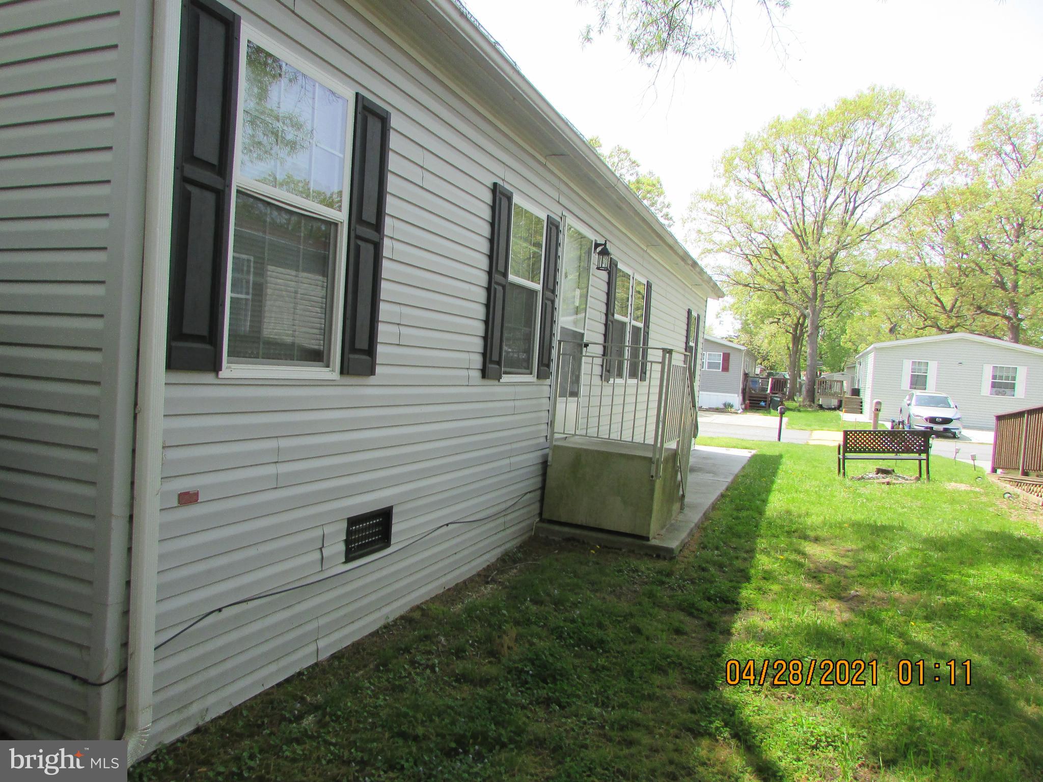 121 Conestoga Road Middle River, MD 21220 - Photo 4 of 23 ANOTHER VIEW RIGHT SIDE