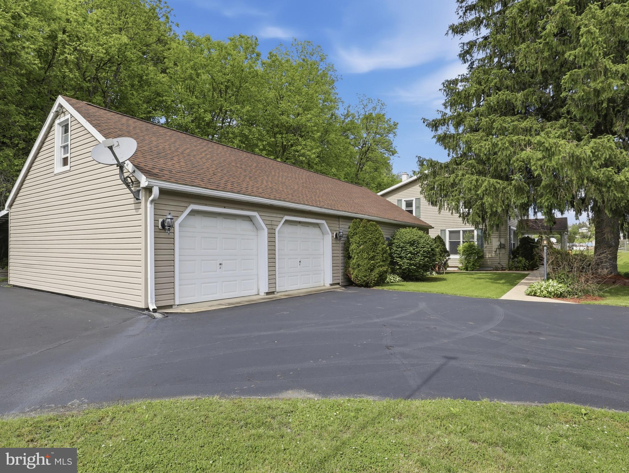915 Long Run Road Mill Hall, PA 17751 - Photo 3 of 48