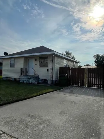 $1,900 | 1408 Seminole Avenue, Metairie, LA 70005