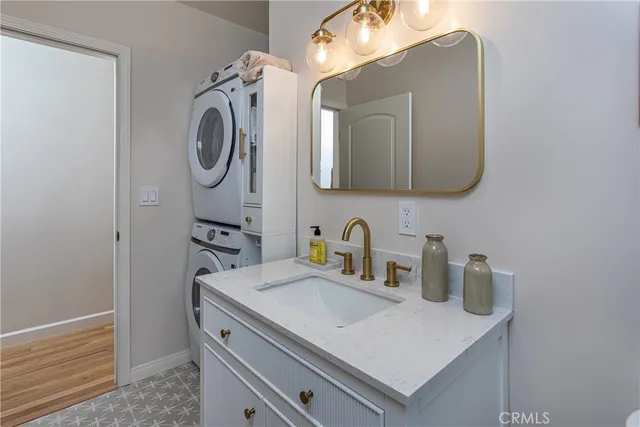 $1,449,000 | 1902 North Pass Avenue, Burbank, CA 91505