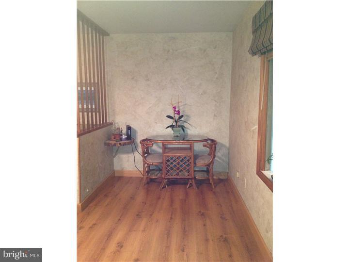 3061 Pricetown Road Temple, PA 19560 - Photo 11 of 25 Living Room
