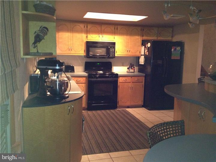 3061 Pricetown Road Temple, PA 19560 - Photo 14 of 25 Kitchen