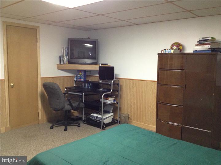 3061 Pricetown Road Temple, PA 19560 - Photo 20 of 25 Office / Study